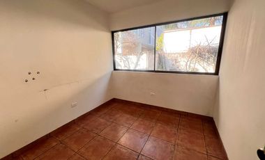 Local comercial en arriendo en VITACURA