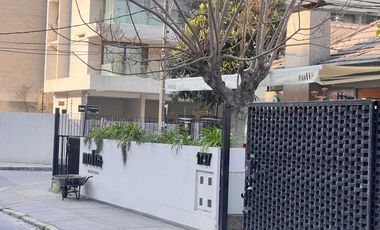 Local comercial en arriendo en VITACURA