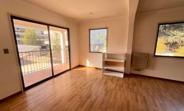 Local comercial en arriendo en VITACURA