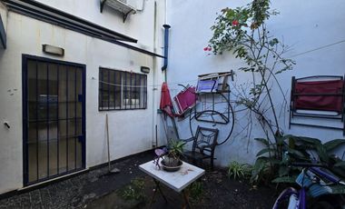 DUPLEX 3 AMBIENTES EN VENTA EN AVELLANEDA COCHERA