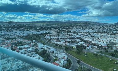 Departamento amueblado en renta en Juriquilla Towers, todos los muebles son nuevos!