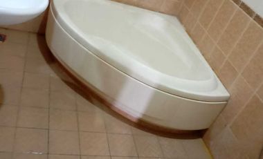 Rumah style Bali yang kokoh di area Sesetan