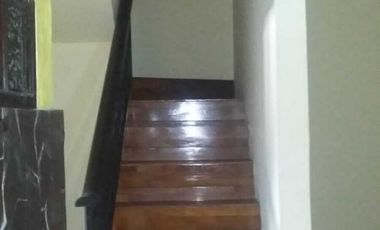 Rumah style Bali yang kokoh di area Sesetan