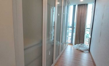 Di Sewa Apartment kemang village residence
