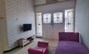 Disewakan furnish rumah taman mutiara, Pakuwon city