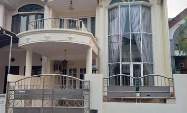 Disewakan furnish rumah taman mutiara, Pakuwon city