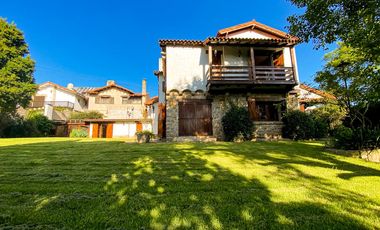 Chalet en venta en el barrio  Stella Maris, Mar del Plata