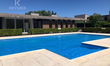 Monoambiente en venta Pilar