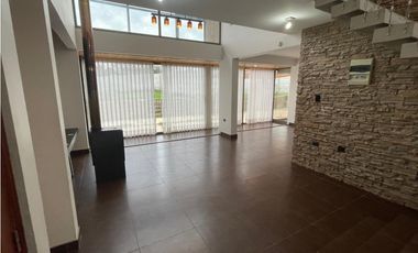 ARRIENDO CON O SIN COMPROMISO COMPRA / QUILPUE / 4D 3B 5E