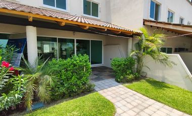 Casa Nueva Ecológica en Venta  3 recámaras con alberca, Cumbre Tulipanes, Xochitepec, Morelos