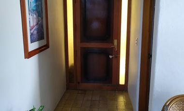 Casa sola con 4 recamaras con alberca en Burgos Cuernavaca, Temixco, Mor.