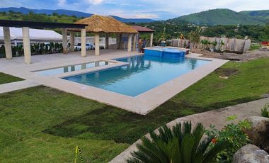 Preventa de casa nueva de 3 recamaras con alberca en residencial Terra Rio, Santa Fe, Xohitepec, Mor.