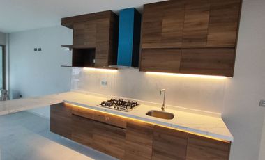 Preventa de casa nueva de 3 recamaras con alberca en residencial Terra Rio, Santa Fe, Xohitepec, Mor.