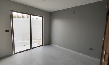 Preventa de casa nueva de 3 recamaras con alberca en residencial Terra Rio, Santa Fe, Xohitepec, Mor.