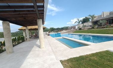 Preventa de casa nueva de 3 recamaras con Roof Garden y alberca en residencial Terra Rio, Santa Fe, Xochitepec, Mor.