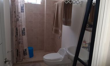 Se vende casa de tres recámaras, modelo Amatista, en área  de alberca, en Real Santa Fe Residencial, Xochitepec, Mor.
