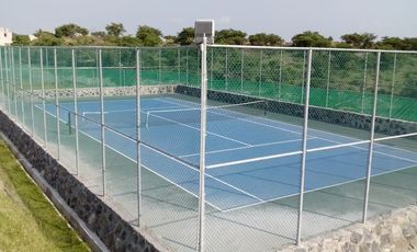 Se vende casa de tres recámaras, modelo Amatista, en área  de alberca, en Real Santa Fe Residencial, Xochitepec, Mor.