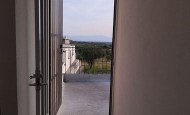 Se vende casa de tres recámaras, modelo Amatista, en área  de alberca, en Real Santa Fe Residencial, Xochitepec, Mor.