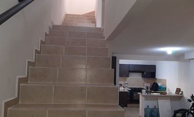 Se vende casa de tres recámaras, modelo Amatista, en área  de alberca, en Real Santa Fe Residencial, Xochitepec, Mor.