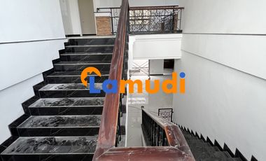 Disewakan Cepat Rumah Besar Hook 2Lt Full Renovasi MULYOSARI Mulyorejo