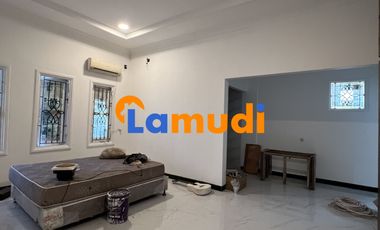 Disewakan Cepat Rumah Besar Hook 2Lt Full Renovasi MULYOSARI Mulyorejo