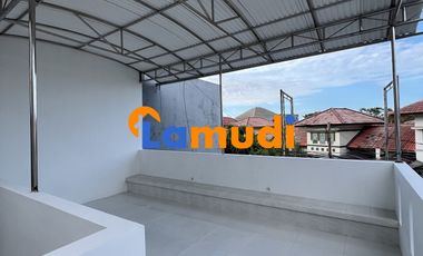 Disewakan Cepat Rumah Besar Hook 2Lt Full Renovasi MULYOSARI Mulyorejo