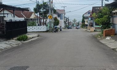 Rumah Strategis Jalan Utama Taman Asri Ciaul Sukabumi