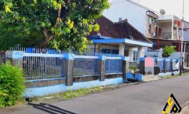Dijual Rumah Super Strategis di Kota Solo Banjarsari Luas 600m2
