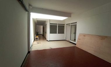 Lokasi strategis dekat SCBD dan Senopati cocok untuk kantor