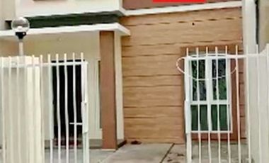 DISEWAKAN RUMAH BARU GRESS 2 LANTAI  ALANA CEMANDI, SEDATI, SIDOARJO