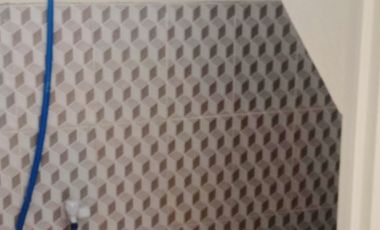 DISEWAKAN RUMAH BARU GRESS 2 LANTAI  ALANA CEMANDI, SEDATI, SIDOARJO