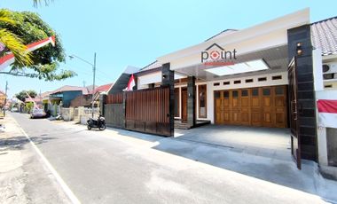 Rumah Mewah Klasik Lux Luas  Baru 1 Lt di Sumber dekat Manahan Solo