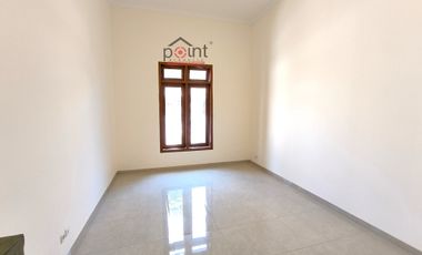 Rumah Mewah Klasik Lux Luas  Baru 1 Lt di Sumber dekat Manahan Solo