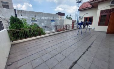 Rumah Mewah Luas Klasik Jati di Tengah Kota Solo