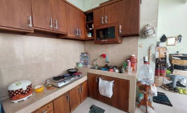 Rumah Mewah Luas Klasik Jati di Tengah Kota Solo