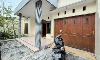 Rumah Bagus SHM Siap Huni di Mangkubumen Solo Kota