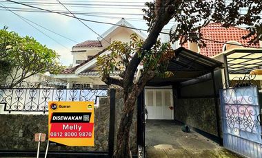Disewakan Rumah Asri Komplek Cipinang Indah Jakarta Timur