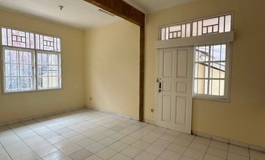 Disewakan Rumah Asri Komplek Cipinang Indah Jakarta Timur