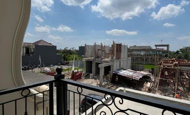 PERUMAHAN JOHAR MANSION UNIT POJOK A7 DENGAN PRIVAT POOL DI BANYURADEN