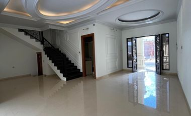 PERUMAHAN JOHAR MANSION UNIT POJOK A7 DENGAN PRIVAT POOL DI BANYURADEN