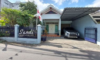 Rumah tepi Jalan Aspal daerah Karangwaru dkt Jl Magelang Selatan TVRI