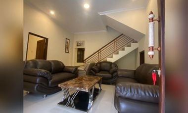 Dijual Rumah 2.5 Lantai Full Furnished dlm Perumahan dkt Mirota Kampus