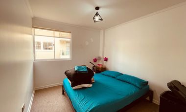 Soleado departamento en arriendo por año corrido