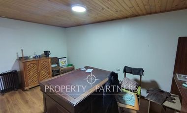 Amplio local comercial en pleno centro