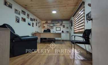 Amplio local comercial en pleno centro