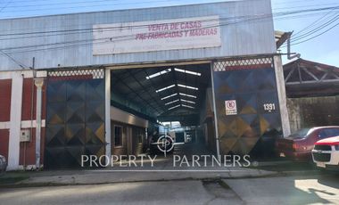 Amplio local comercial en pleno centro