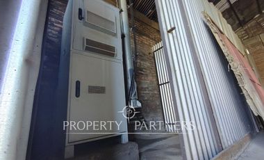 Amplio local comercial en pleno centro