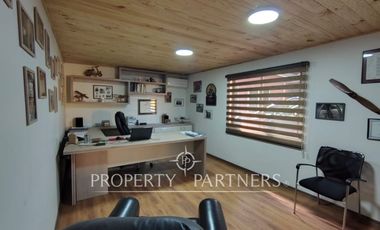 Amplio local comercial en pleno centro