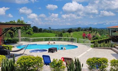 VENTA de CASAS en PEREIRA