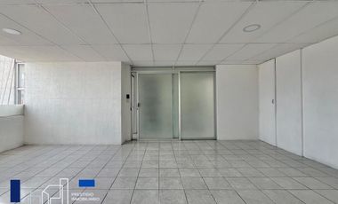 RENTA DE OFICINA EN PH EN COLONIA CUAUHTÉMOC